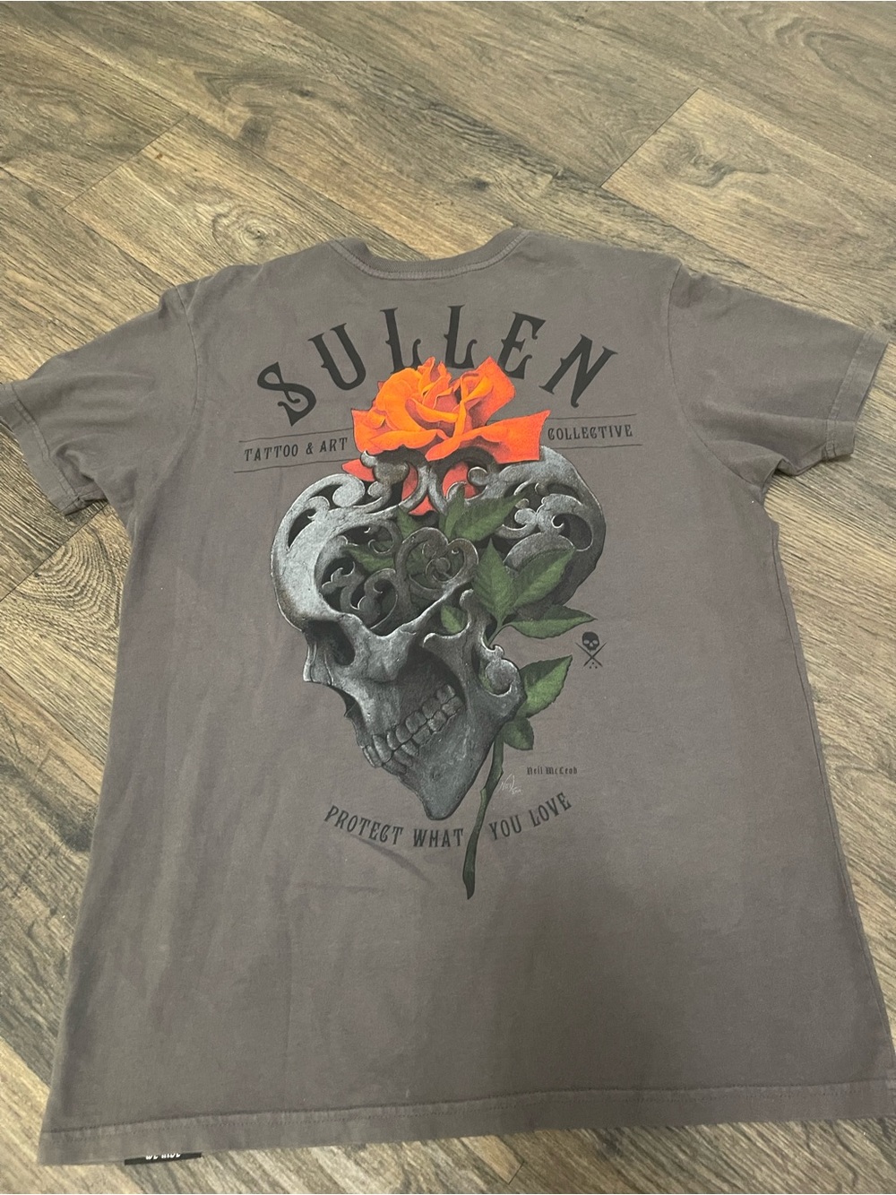 Sullen Art Co. "Rosa" t-shirt